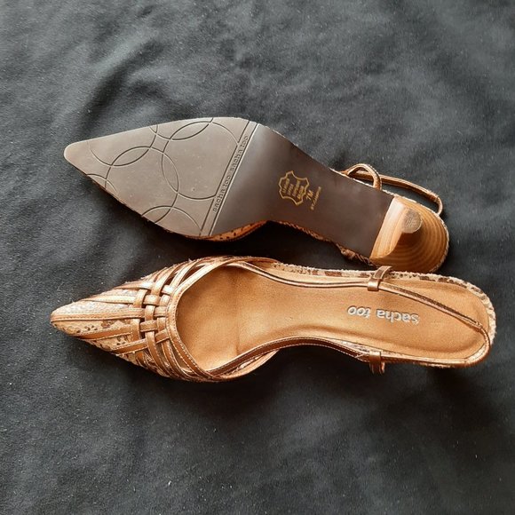 Woman's Evening Shoes Size 7M - Picture 7 of 7